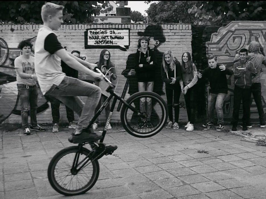 Adembenemend Da Vinci clip close 3 935 x 700