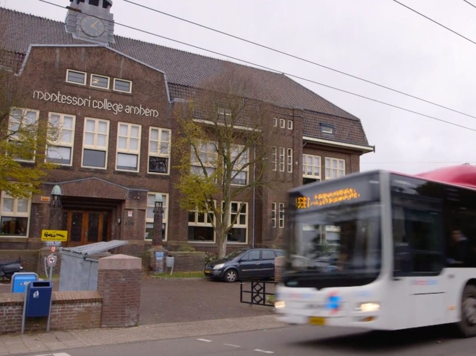 Promoot je school 3 935 x 700